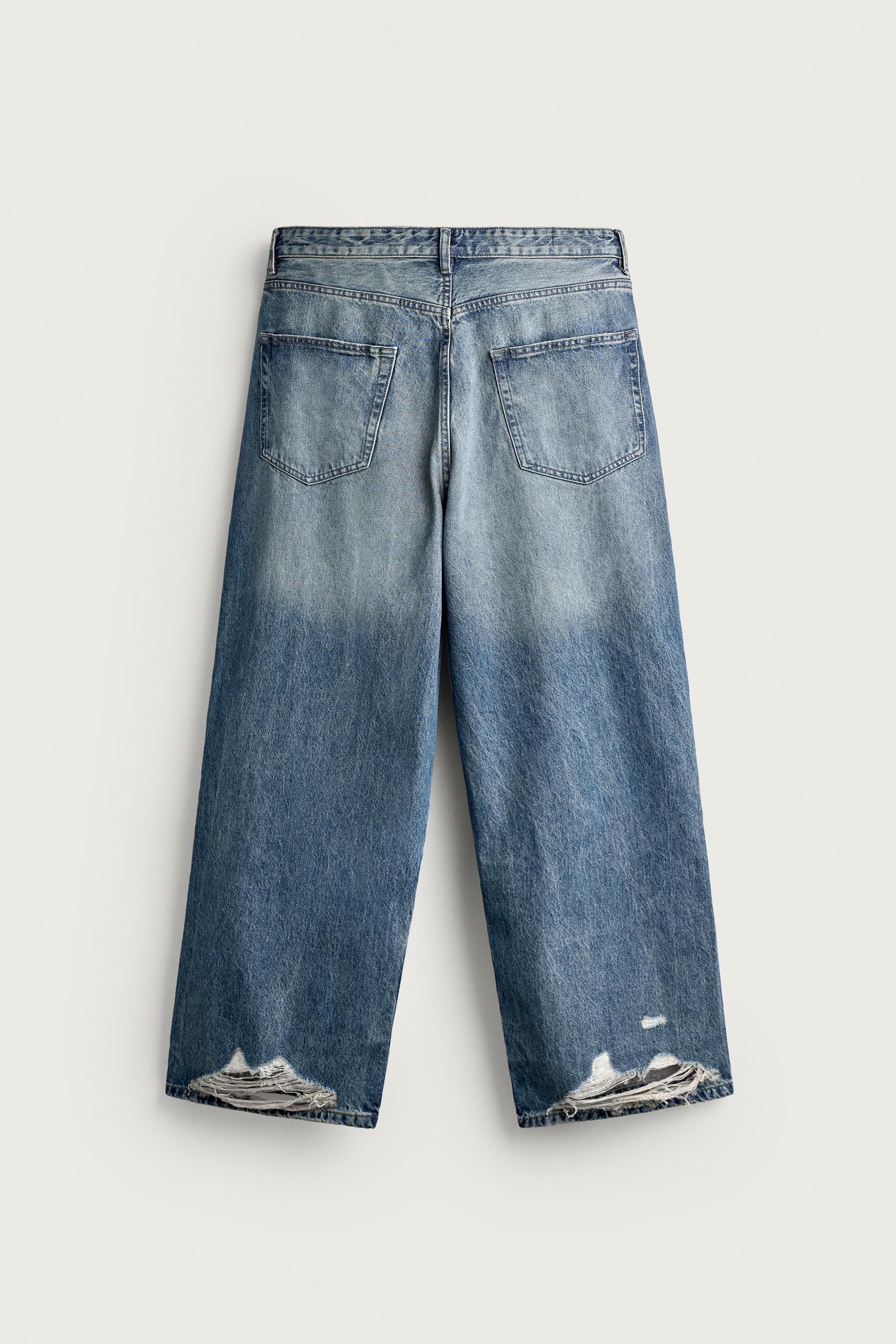 DISTRESSED BAGGY FIT JEANS